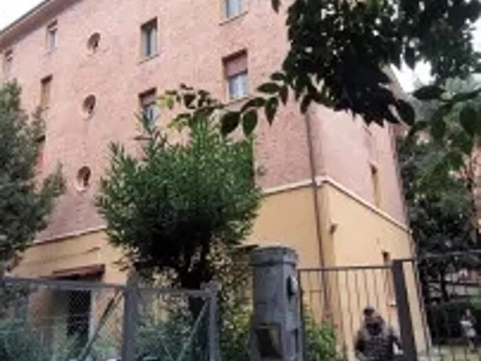 Appartamento trilocale in vendita in Bologna