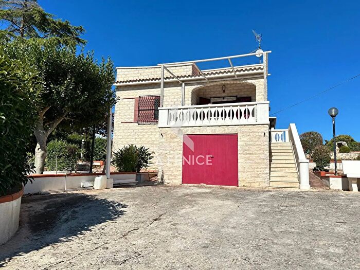 Casa trilocale in vendita in Strada Casette del Vento, Martina Franca