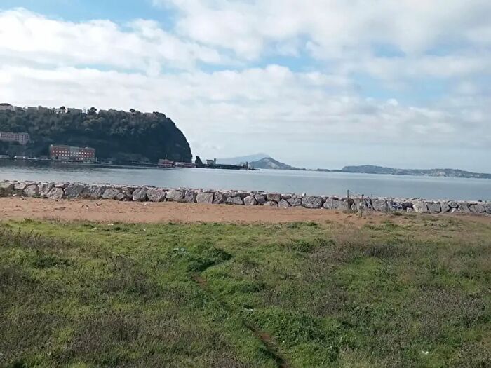 Appartamento bilocale in vendita in Via Coroglio, Napoli