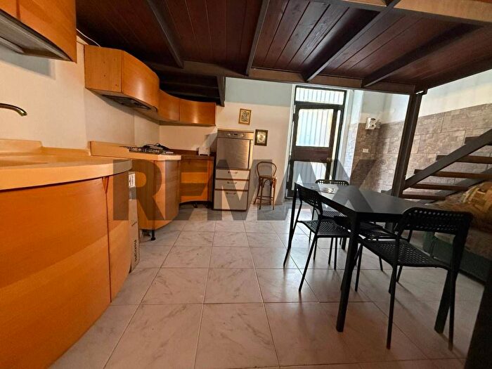 Appartamento trilocale in affitto in Via Fortuna, Ferrarotto Acquedotto Greco, Catania