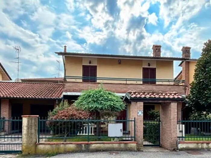 Casa quadrilocale in vendita in Via Filippo Turati, Casorate Primo