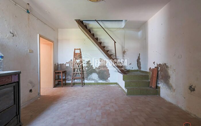 Appartamento quadrilocale in vendita in Via del Fabbro, Imola