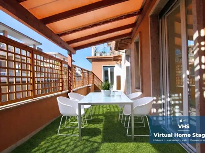 Appartamento trilocale in affitto in Via dei Gozzadini, Roma