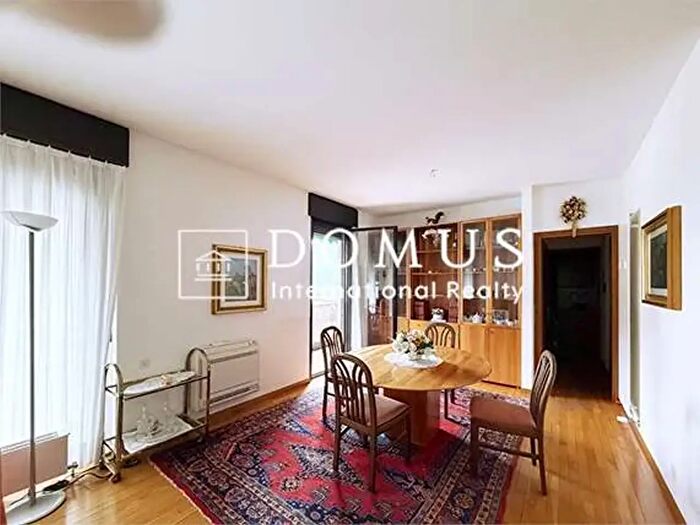 Appartamento con 5 locali in vendita in Via Marconi, Campione DItalia