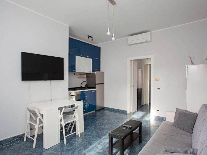 Appartamento bilocale in affitto in Via delle Forze Armate, Gambara, Milano