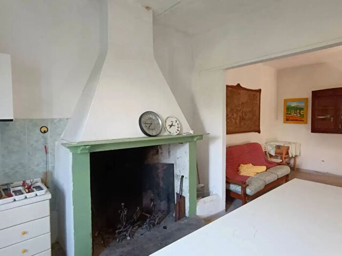Casa con 5 locali in vendita in Contrada Piane Santi, Massignano