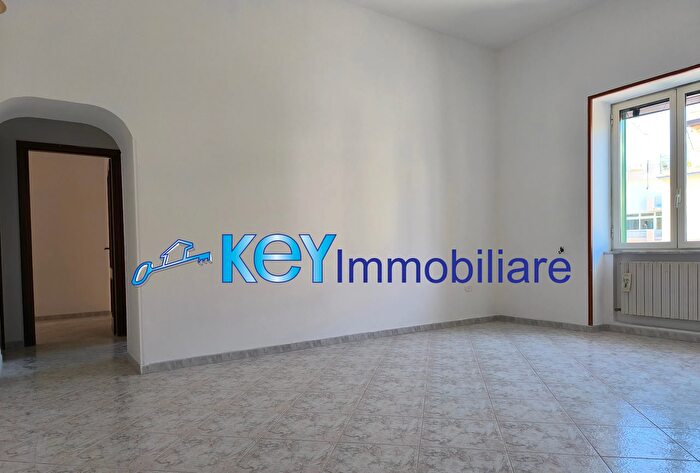 Appartamento trilocale in affitto in Via Alfonso Artiaco, Pozzuoli