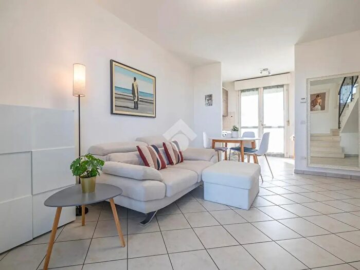 Appartamento quadrilocale in vendita in Via Ruggine, Cervia