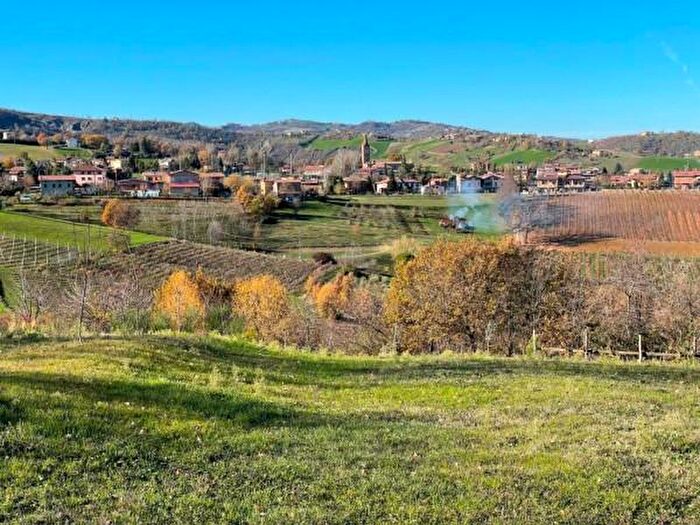 Casa con 6 locali in vendita in Via Sinistra Guerro a, Castelvetro Di Modena