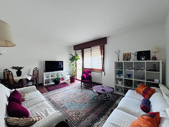 Appartamento quadrilocale in vendita in Via Luigi Lagrange, Padova