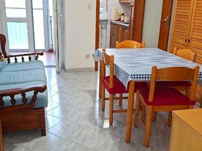 Appartamento trilocale in affitto in Via Genova, Nizza Millefonti, Torino