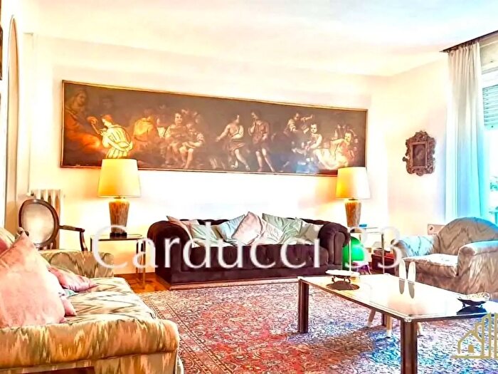 Appartamento con 7 locali in vendita in Tortona