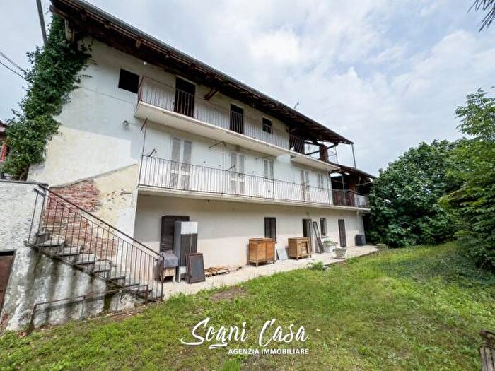 Casa con 5 locali in vendita in Via Guglielmo Marconi, Suno