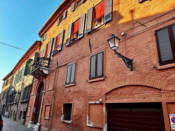 Appartamento quadrilocale in vendita in Ferrara