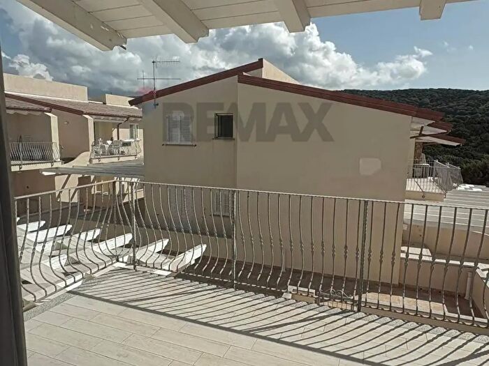 Appartamento bilocale in vendita in Via Rinaggiu, Trinità dAgultu e Vignola