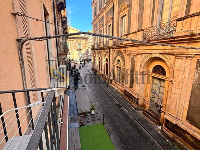 Appartamento bilocale in affitto in Via Barone della Bicocca, Centro Storico, Catania