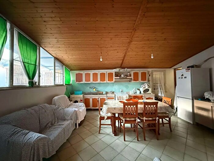 Casa con 5 locali in vendita in Mazara Del Vallo