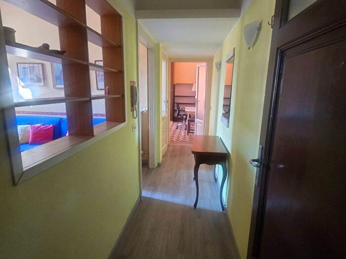 Appartamento bilocale in affitto in Via Veglia, Istria, Milano