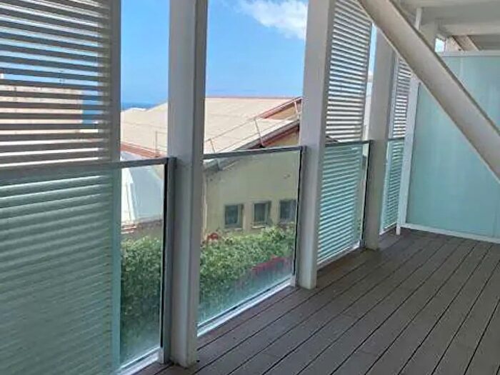 Appartamento trilocale in vendita in Salita del Grillo, Finale Ligure