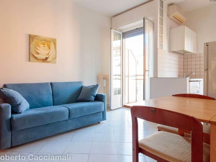Appartamento monolocale in affitto in Via Fiuggi, Istria, Milano