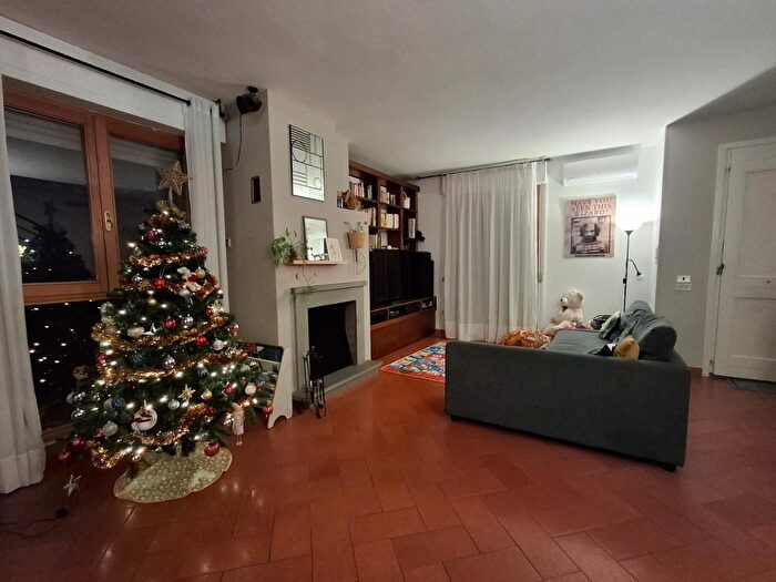 Casa con 5 locali in vendita in Vinci