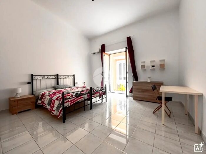 Appartamento quadrilocale in vendita in Via Santa Maria a Cancello, Napoli