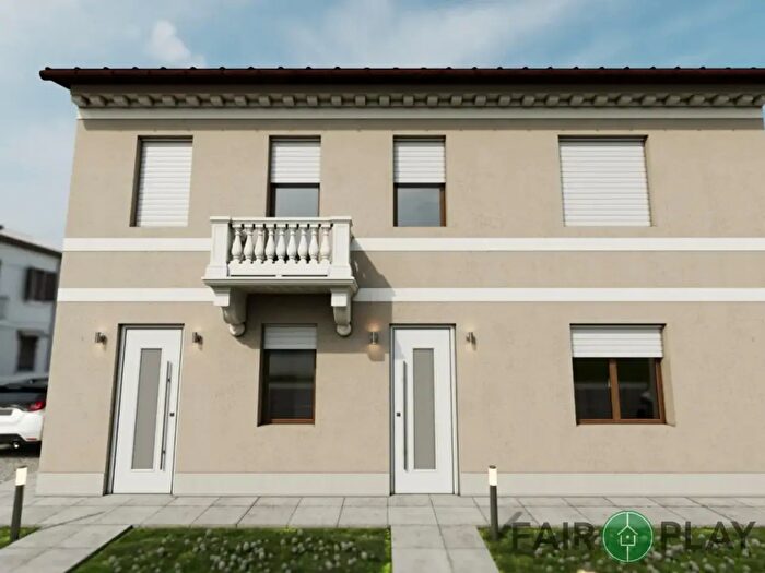 Appartamento quadrilocale in vendita in Via XIII Novembre, Forli