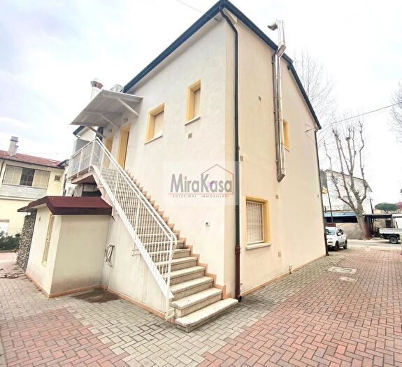 Appartamento trilocale in vendita in Viale Emilia, Cervia