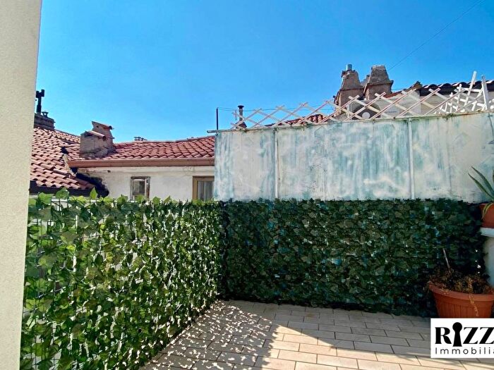 Casa trilocale in affitto in Via Valdirivo, Borgo Teresiano, Trieste