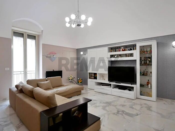 Appartamento quadrilocale in vendita in Via Milazzo, Gravina In Puglia