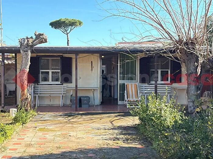 Casa trilocale in vendita in Via Bela Bareny, Terracina