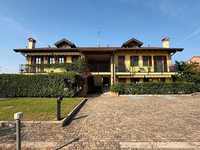 Appartamento monolocale in vendita in Via Rugacesio, Pioltello
