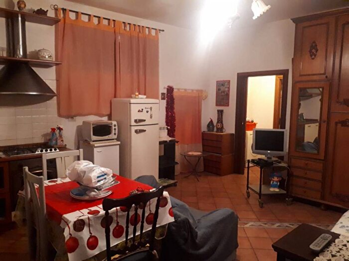 Appartamento monolocale in affitto in Via Nicolosi, Borghesiana, Roma