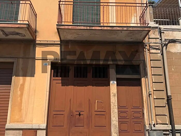 Appartamento trilocale in affitto in Via XVI Traversa, Belpasso