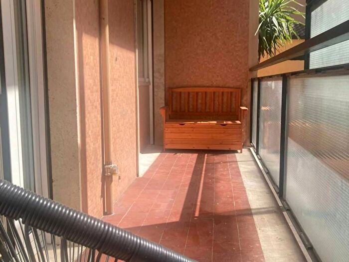 Appartamento trilocale in affitto in Via Carlo Crivelli, Quadronno Crocetta, Milano