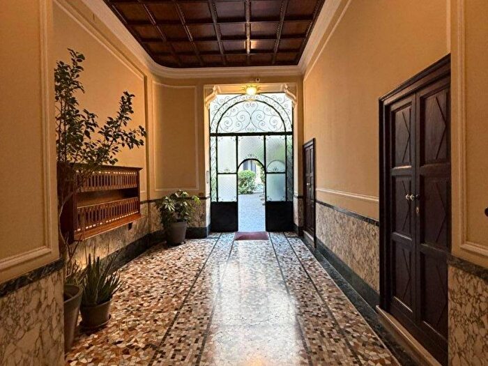 Appartamento bilocale in affitto in Via California, Dezza, Milano