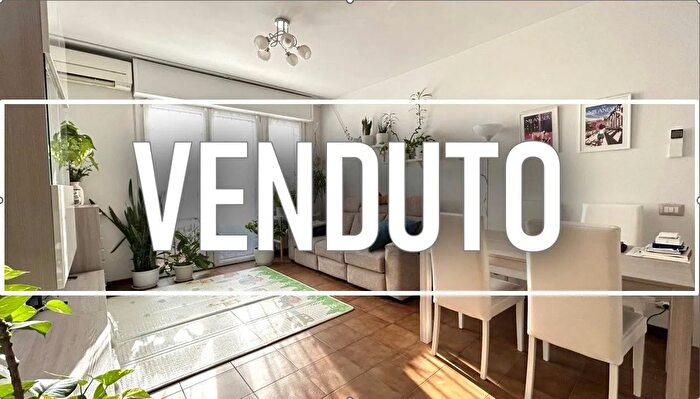 Appartamento trilocale in vendita in Via Angelo Moro San Donato Milanese, San Donato Milanese