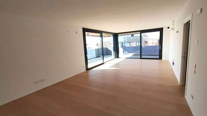 Appartamento con 6 locali in vendita in Dolo