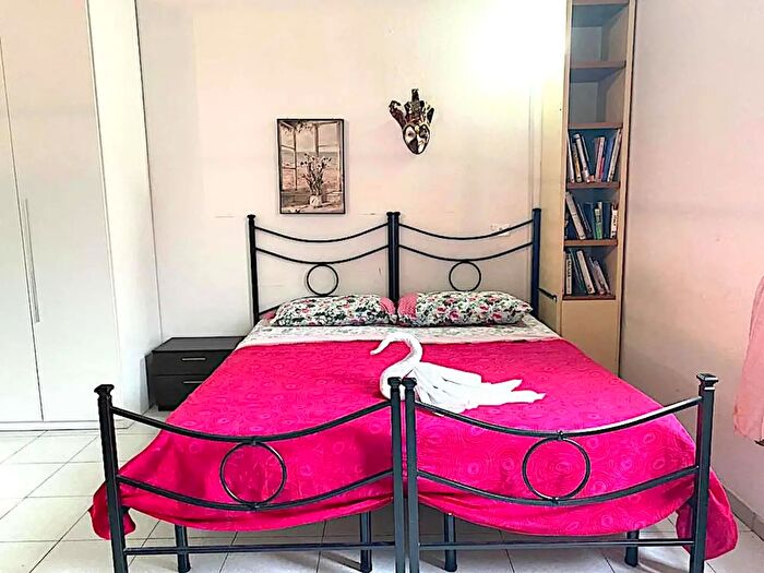 Appartamento monolocale in affitto in Via Pavia, Milano