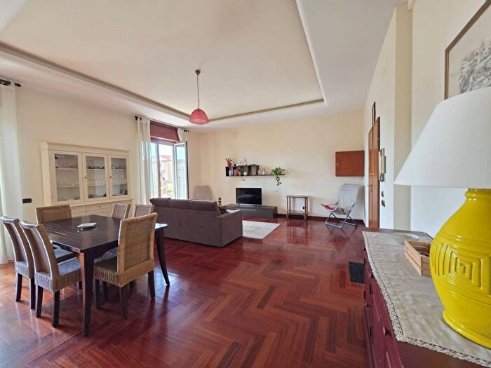 Appartamento trilocale in affitto in Via Pio Xi, Centro, Salerno