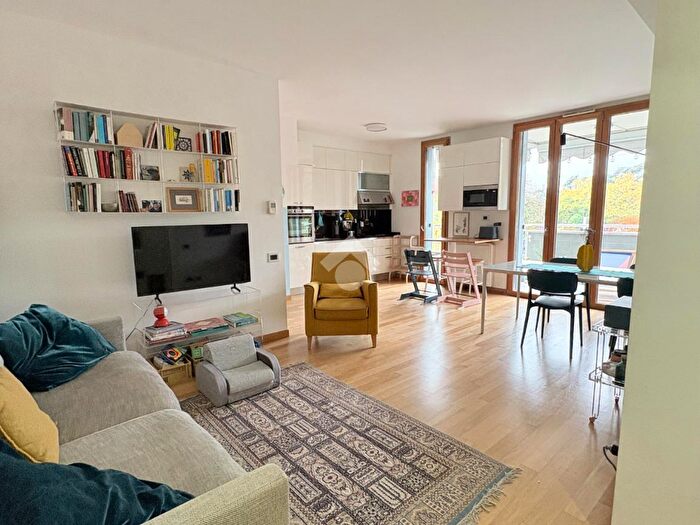 Appartamento trilocale in vendita in Via Giulio Dardanoni, Milano