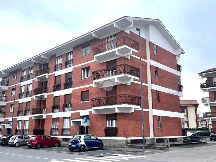 Appartamento quadrilocale in vendita in Via Dante Alighieri, Piossasco