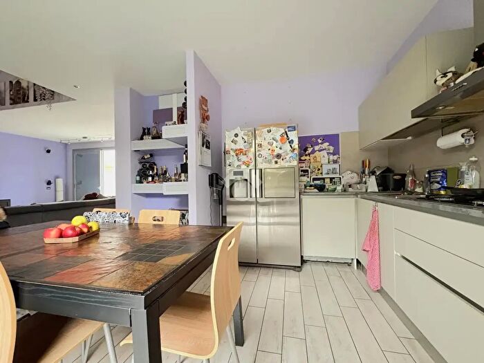 Casa quadrilocale in vendita in Via Europa, Suzzara