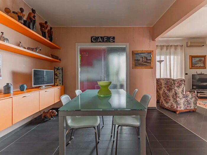 Appartamento quadrilocale in vendita in Via Nicola Tridente, Bari