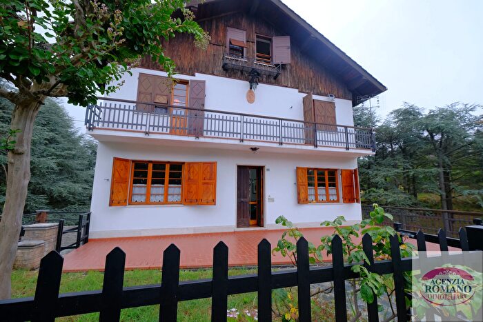 Casa con 7 locali in vendita in Sp, Ponzone