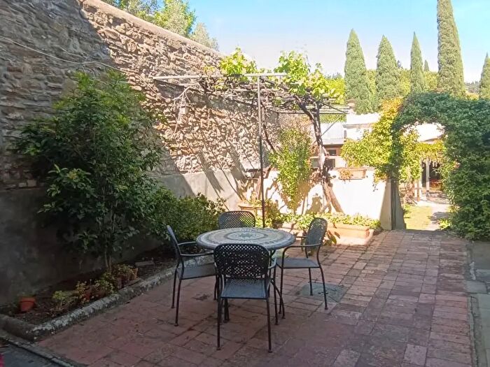 Appartamento con 8 locali in vendita in Firenze