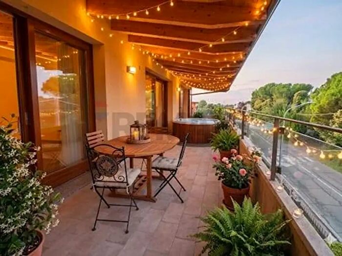 Appartamento quadrilocale in vendita in Torre De Roveri