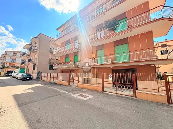 Appartamento quadrilocale in vendita in Appartamento Via Andrea Doria, Fondi