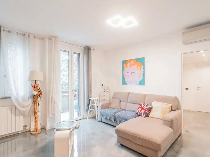 Appartamento trilocale in vendita in Via Agrate, Concorezzo