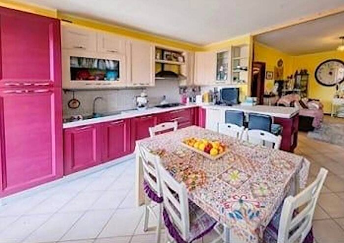 Appartamento trilocale in affitto in Via Giorgio Pullé, Montà Sant'Ignazio, Padova